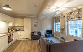 Apt 3, 71 Micklegate, York